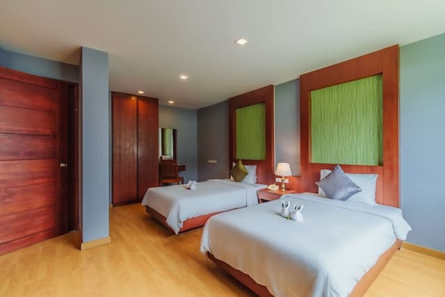 2 Bedroom Suite - City View