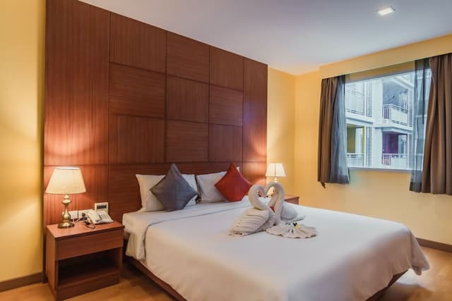 Family Suite - Pool View