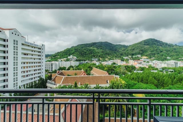 2 Bedroom Suite - City View
