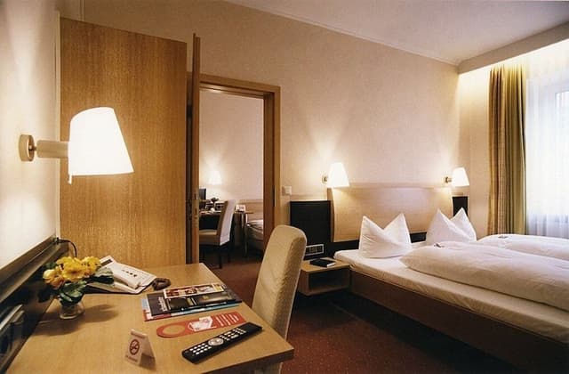 Family Double Room, 2 Bedrooms, Connecting Rooms