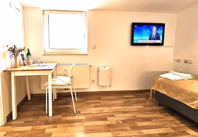 Basic Single Room, Non Smoking
