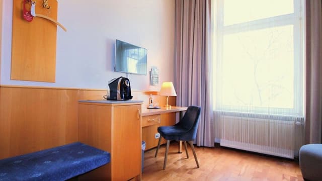 Single Room, Courtyard View
