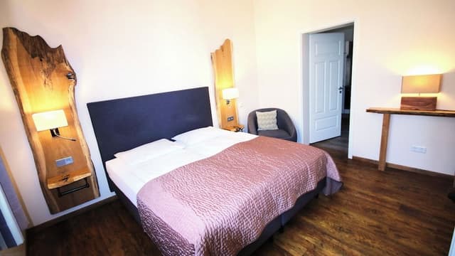Premium Apartment, 1 King Bed with Sofa bed