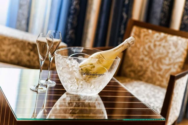 Luxury Junior Suite