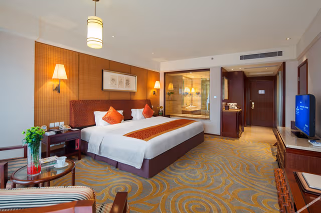 Deluxe King Room With Mountian View