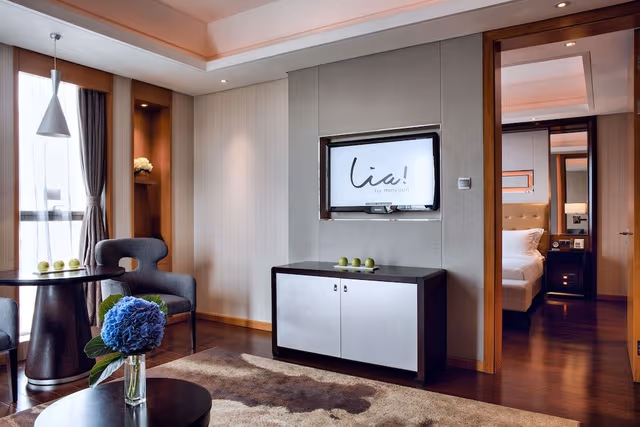 LIA! PLUS SUITE