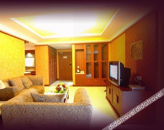 Deluxe Suite