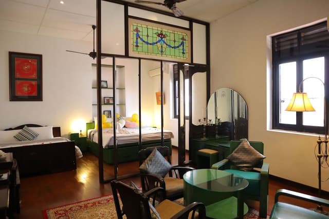 Family Suite, Bathtub