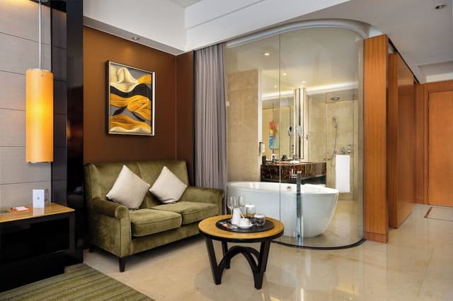 Deluxe Room, 1 King Bed