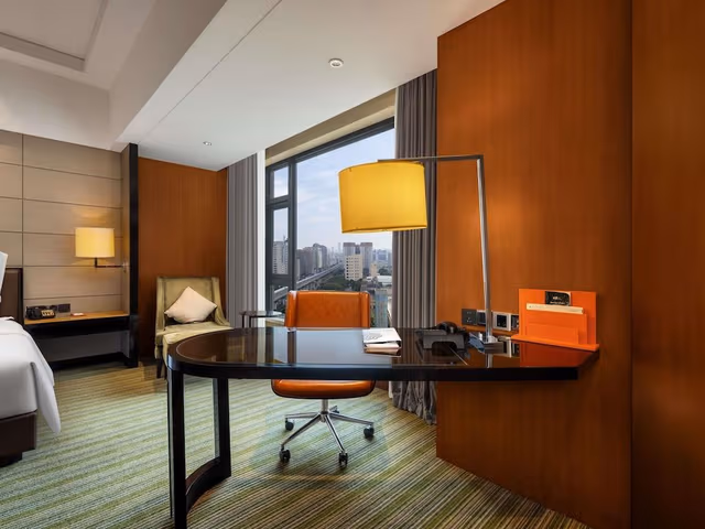 Junior Suite, 1 King Bed