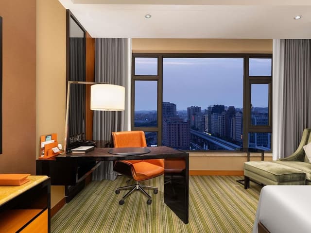 Superior Room, 1 King Bed