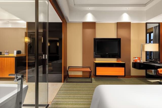 Superior Room, 1 King Bed