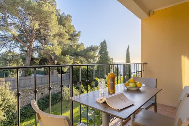 Apartment 4-6 persons, Sea View Balcony, Upper Floor