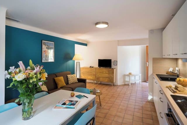 Apartment 4-6 persons, Sea View Balcony, Upper Floor
