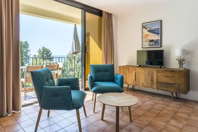 Apartment 4-6 persons, Sea View Balcony, Upper Floor