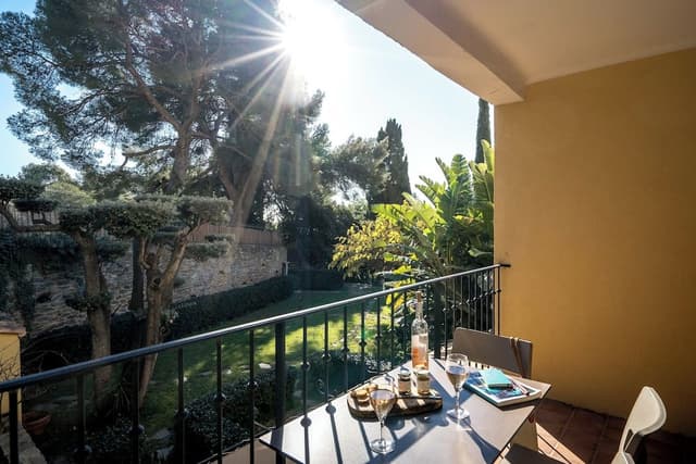 Apartment 2-4 persons, Garden View Balcony, Upper Floor