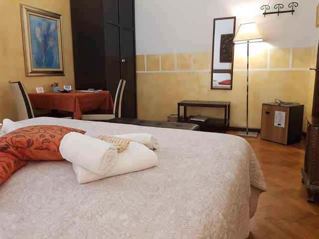 Double or Twin Room, Shared Bathroom