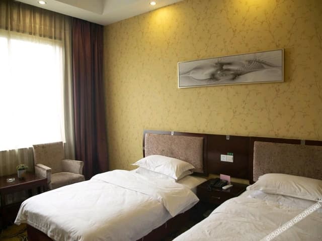 Business Room (2 beds)