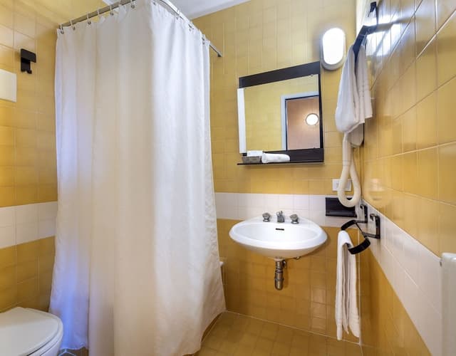 Economy Double Room, 1 Double Bed