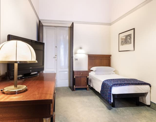 Economy Single Room