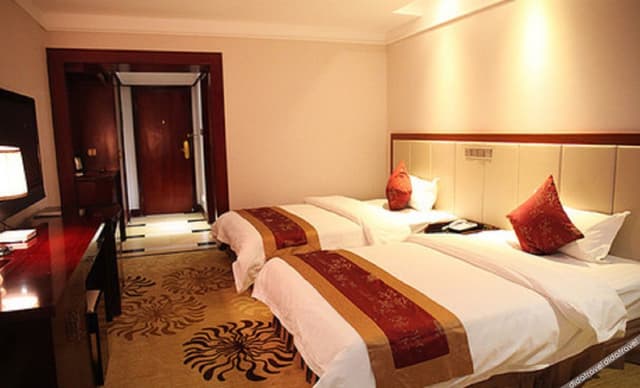 Business Standard Room