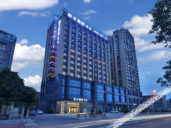 Orange Hotel