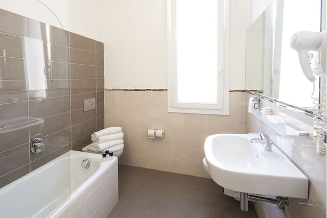 Classic Triple Room