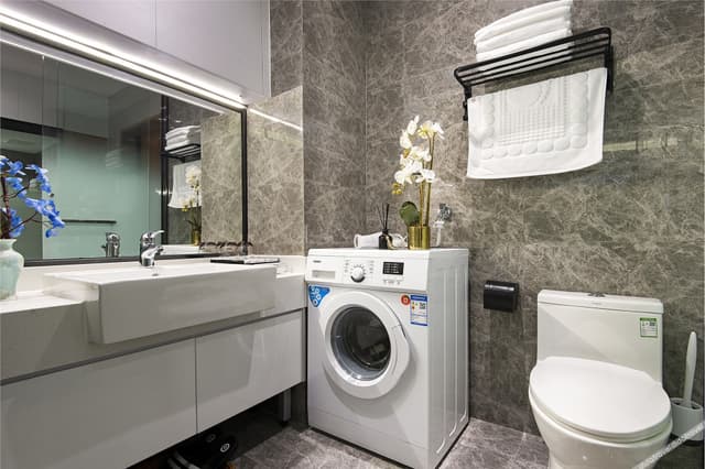 Panda Themed Panorama Family Friendly Suite