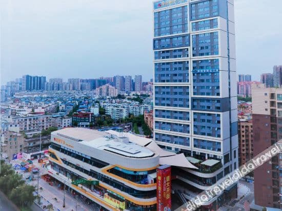 Lavande Hotel (Chengdou Qingbai River Phoenix Lake)