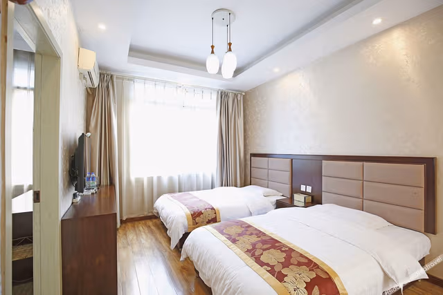 Suite - Triple Occupancy