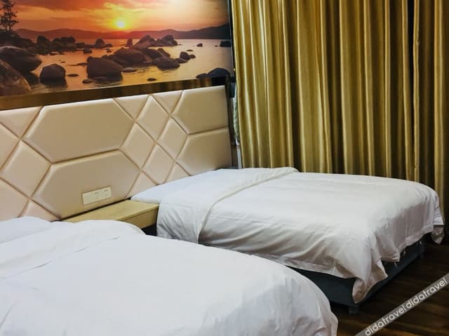 Business 2-bed Room