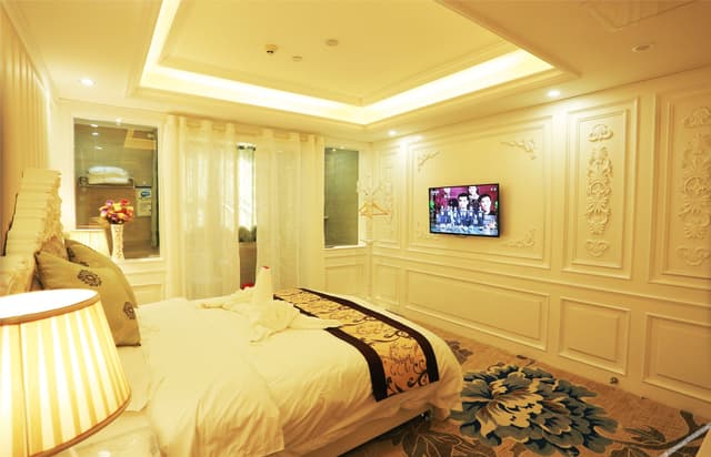 Continental Style Room