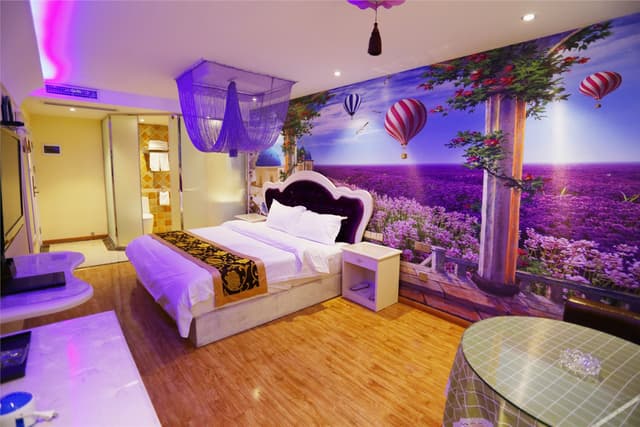Provence Room (Double Bed)