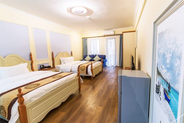 Parent-child Room