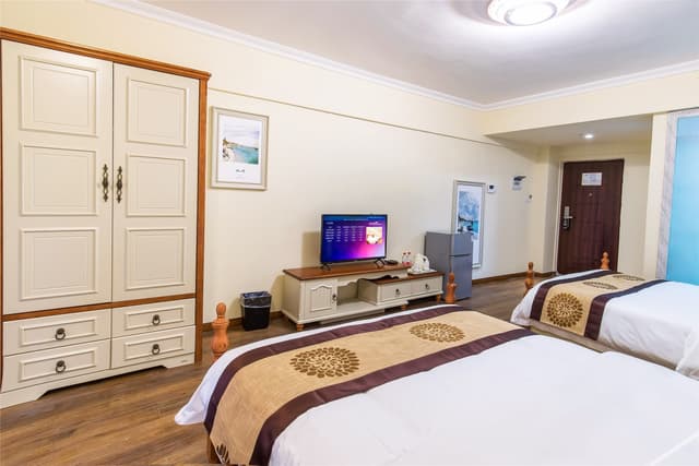 Parent-child Room