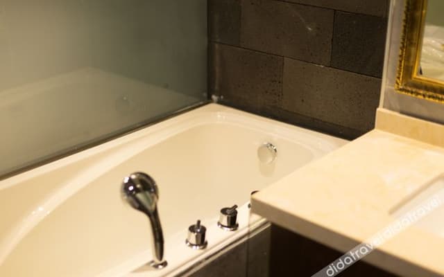 Nuoweisenlin