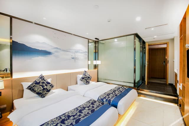brocade view double bed room
