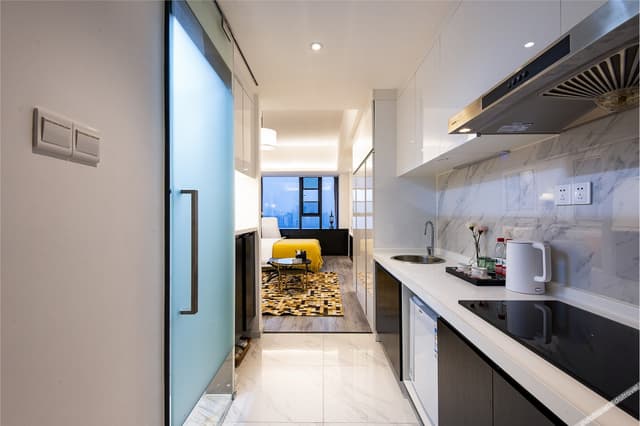 Panoramic Queen Room