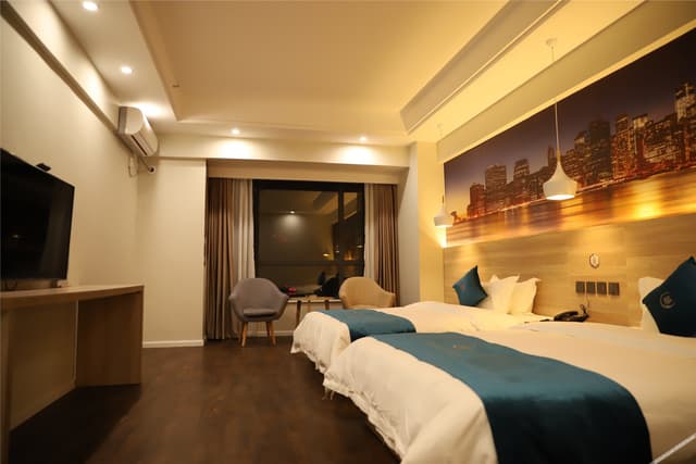 Cozy Room (2 beds)