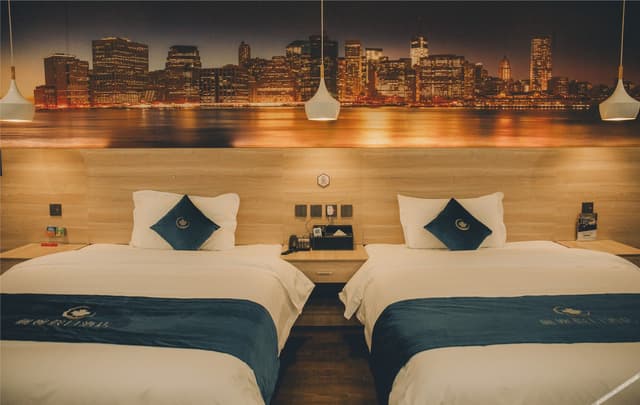 Cozy Room (2 beds)