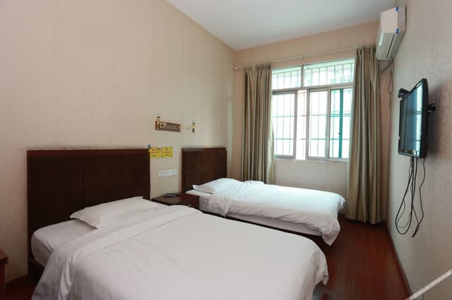 Basic Standard Room