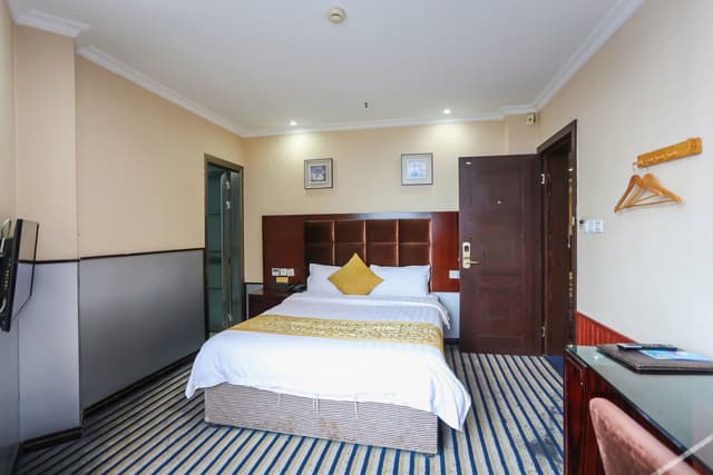 Discount Room