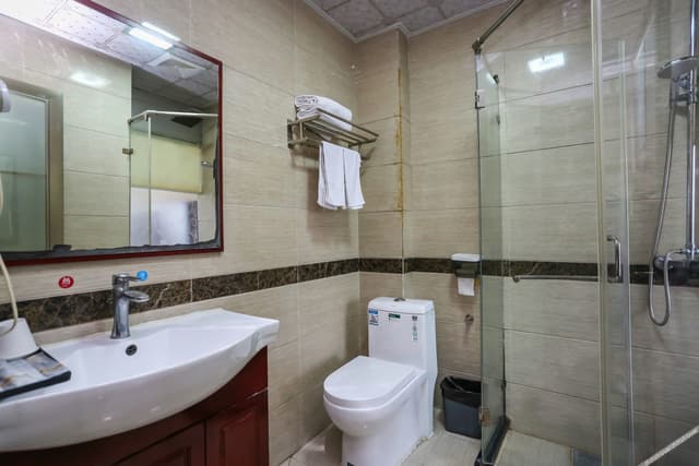 Basic 2-bed Room