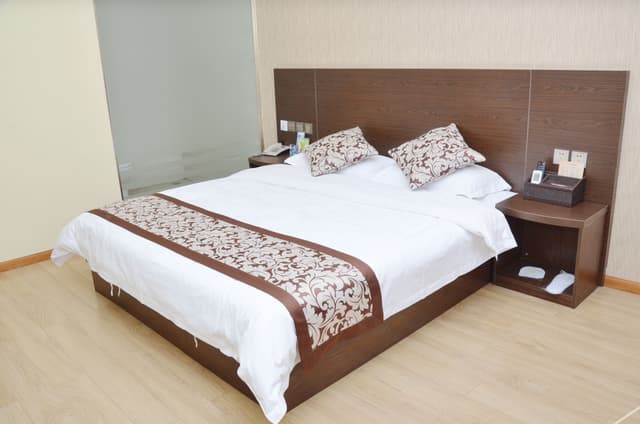 Deluxe Single Room