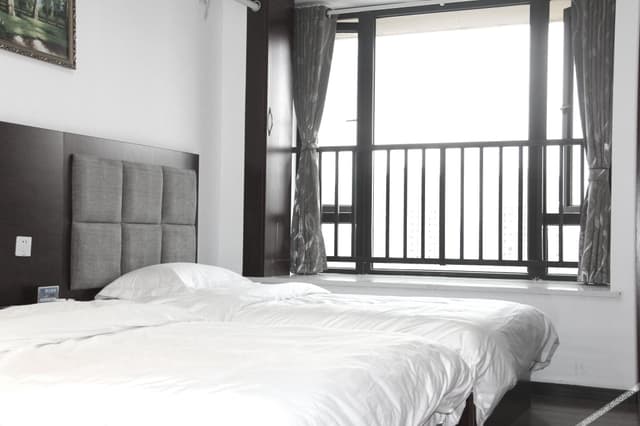 Business Standard Room