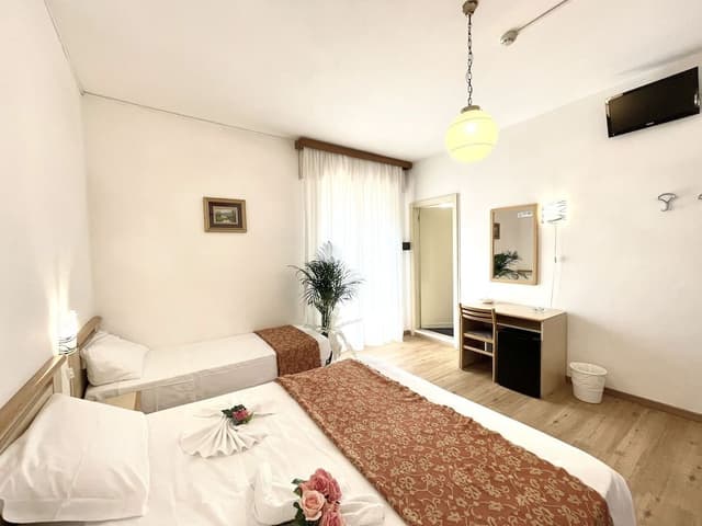 Triple Room (Parcheggio incluso)