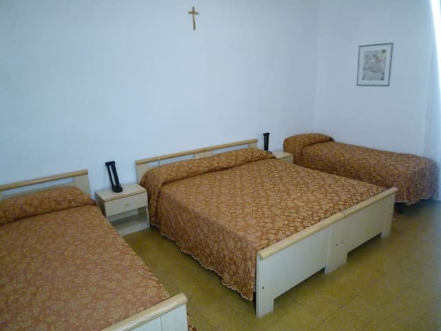 Quadruple Room (Parking Included)