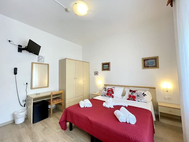 Double Room  (Parcheggio incluso)