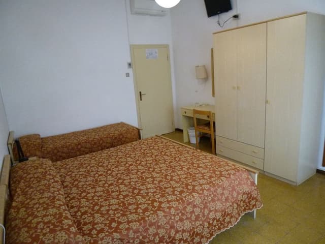 Triple Room (Parcheggio incluso)