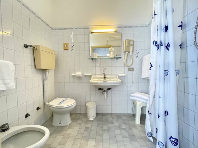 Double Room  (Parcheggio incluso)